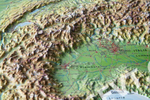 reliéfní mapa Alpy   plastická reliéfní mapa 80x60 cm   SEVT.cz reliéfní mapa